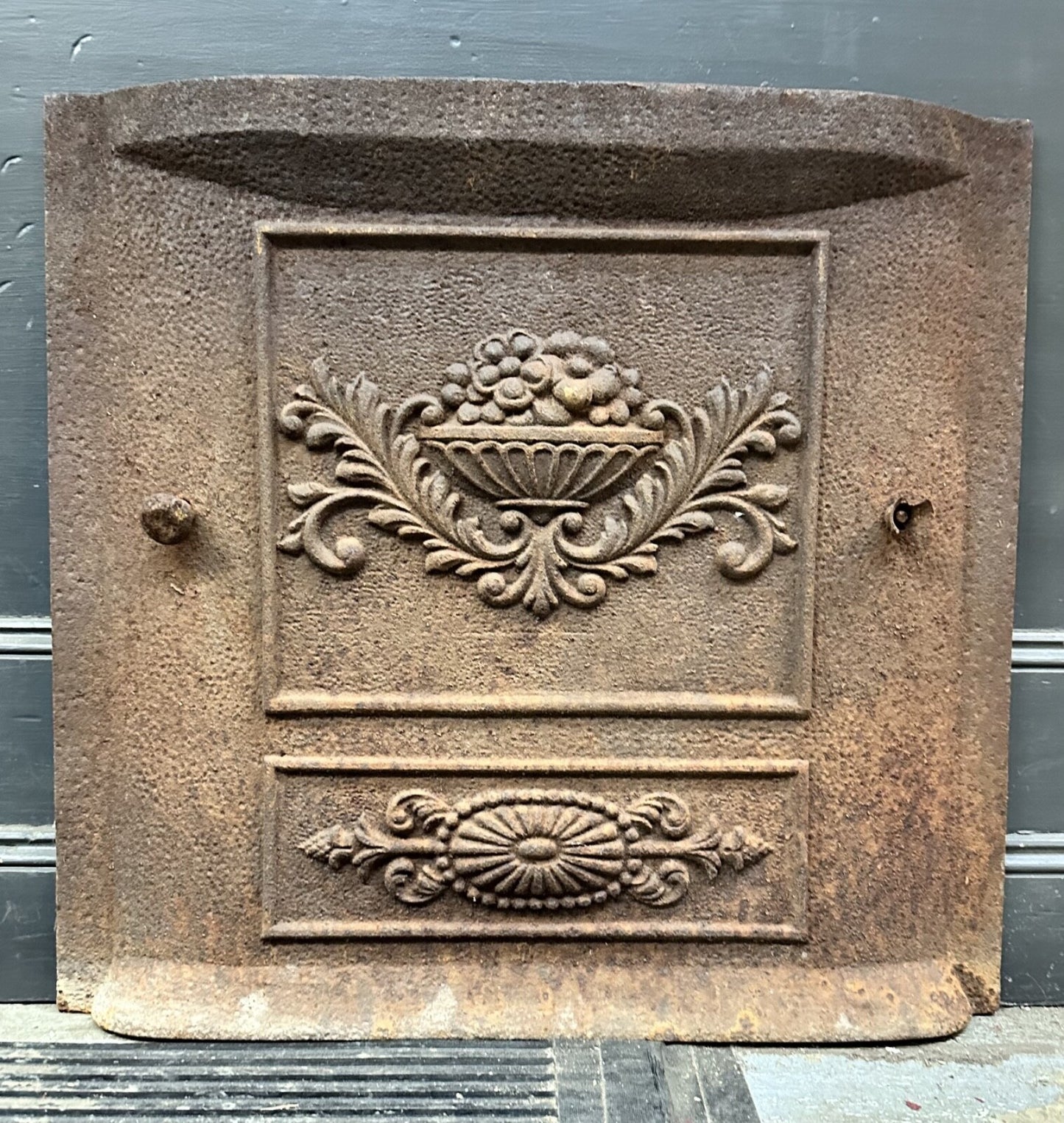 Antique Iron Fireplace Cornucopia Summer Cover GA20156