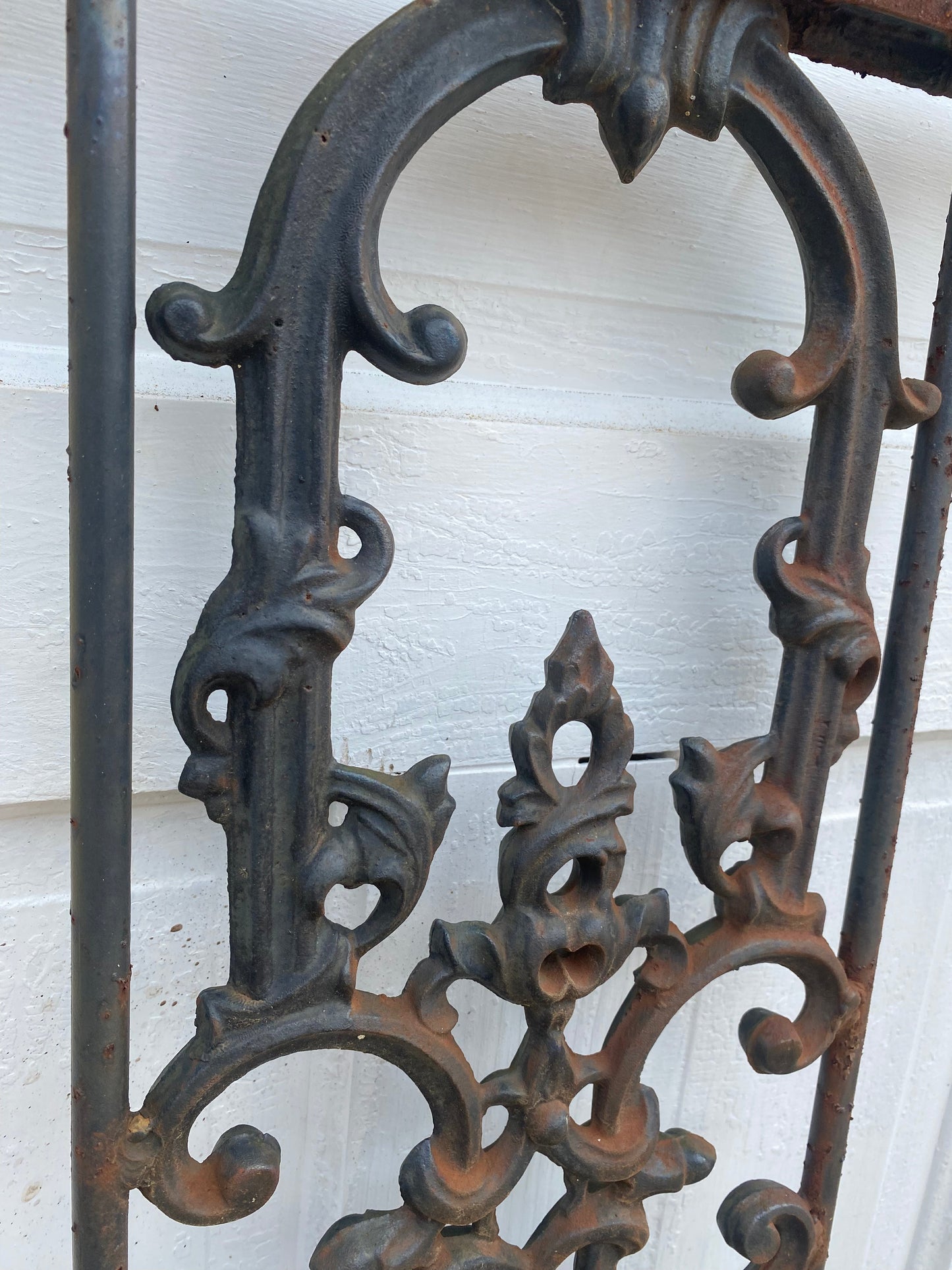 Antique Iron Gate GS20213- 40 3/4" wide x 34 1/2" tall