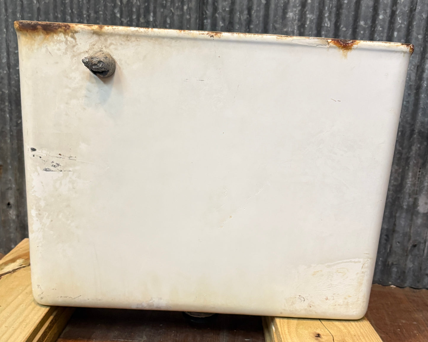 Antique Cast Iron Toilet (Tank Only-without lid) GA21115