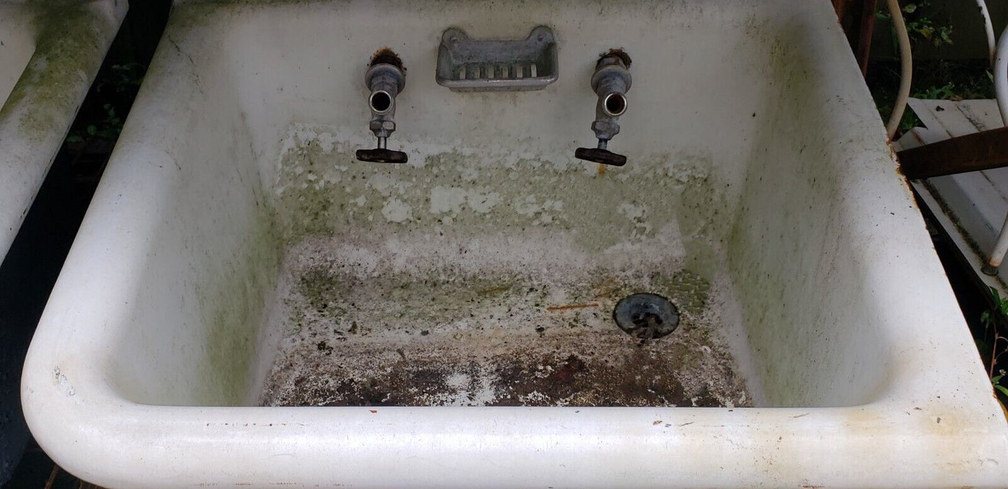 Pair of Cast Iron Farmhouse Sinks with Curved Rims 27" x 27" x 16" GA9507