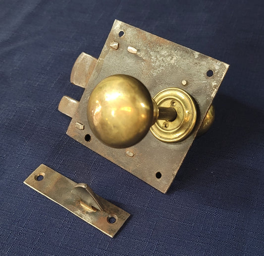 Vintage Harper Left Side Iron & Brass Lever Rim Lock & Knobs 4" x 3 3/4" GS00742