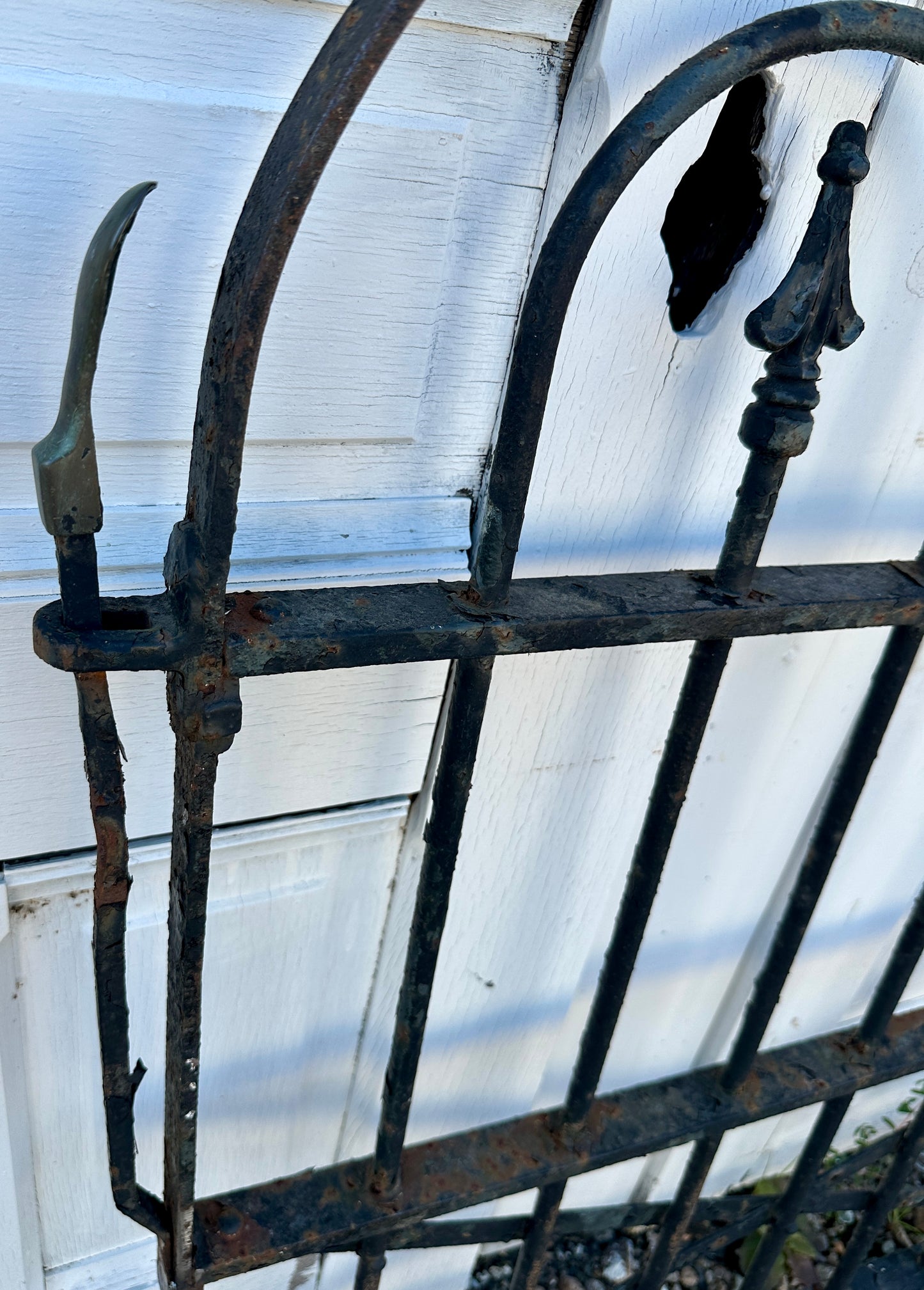Antique Iron Garden Gate GA20373