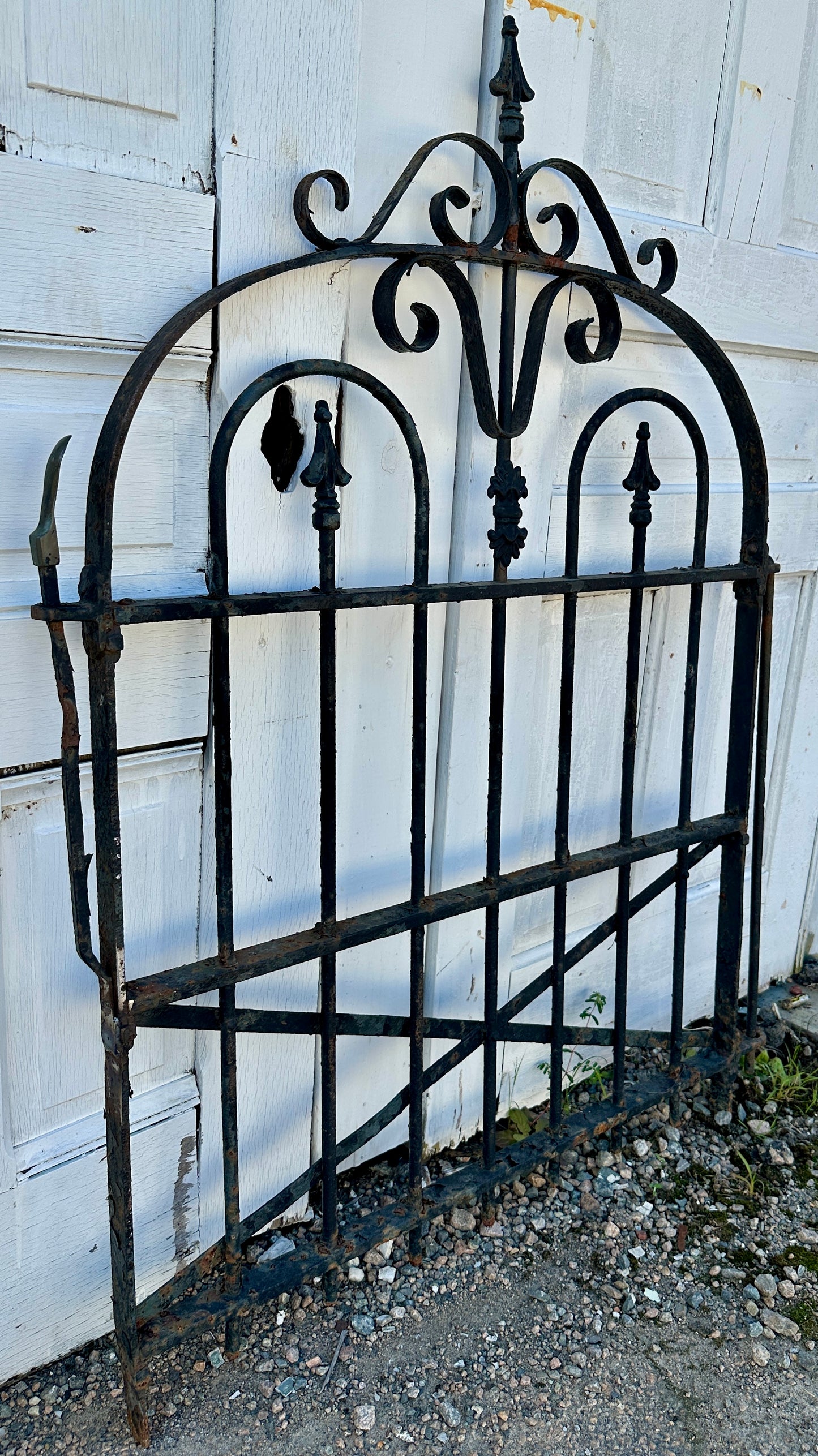 Antique Iron Garden Gate GA20373
