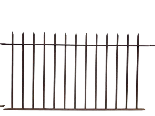 51 Ft of Antique Wrought Iron Spiked Fencing GA21060