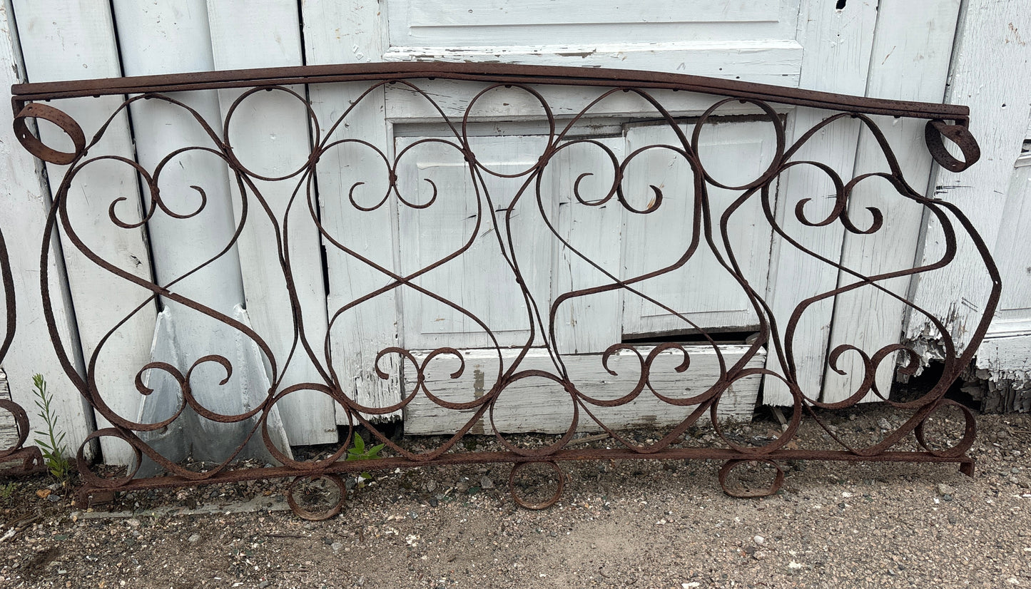 20 Feet of Iron Fence Panels GA21296