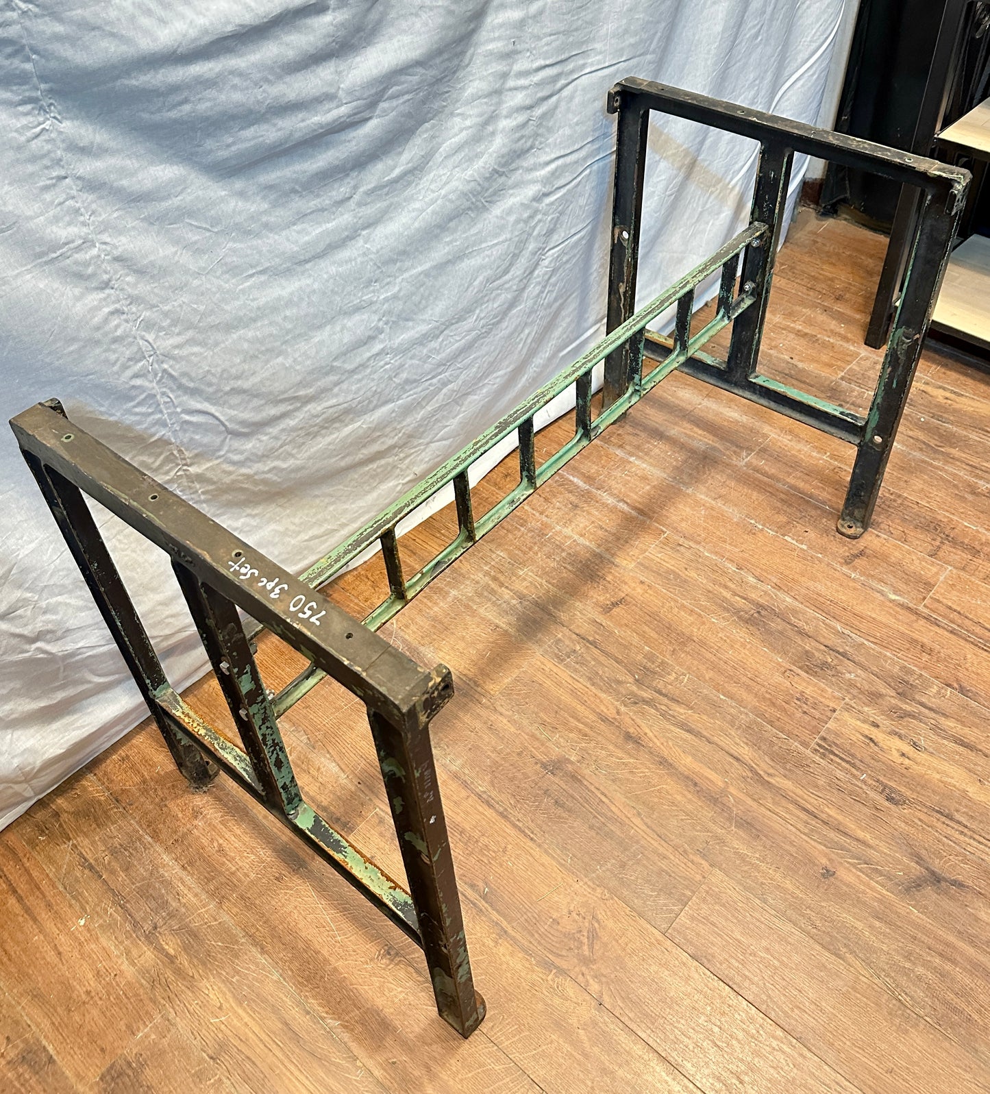 3 Pc Cast Iron Table Base GA20410