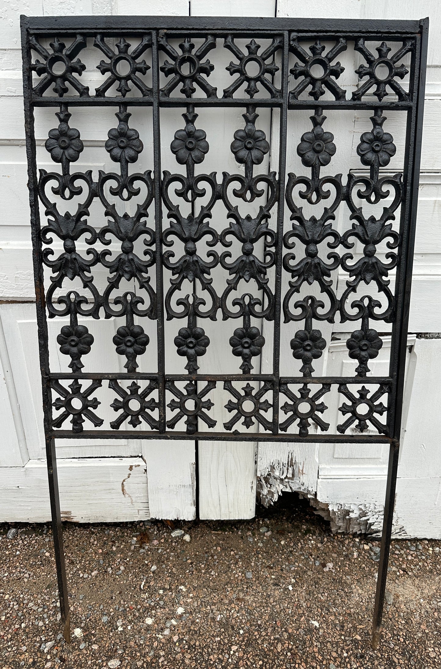 Cast Iron Garden Decoration GA20337