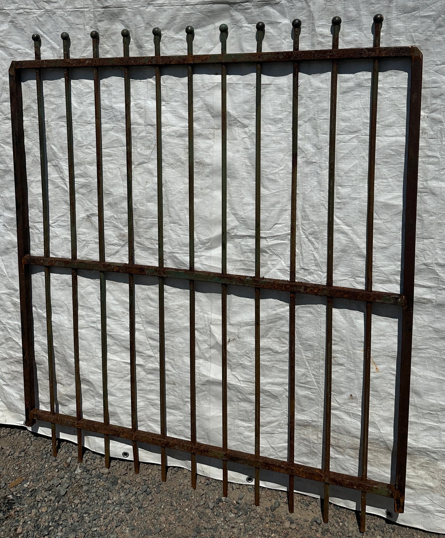 Gate Panel w/ Ball Top Finials GA20333
