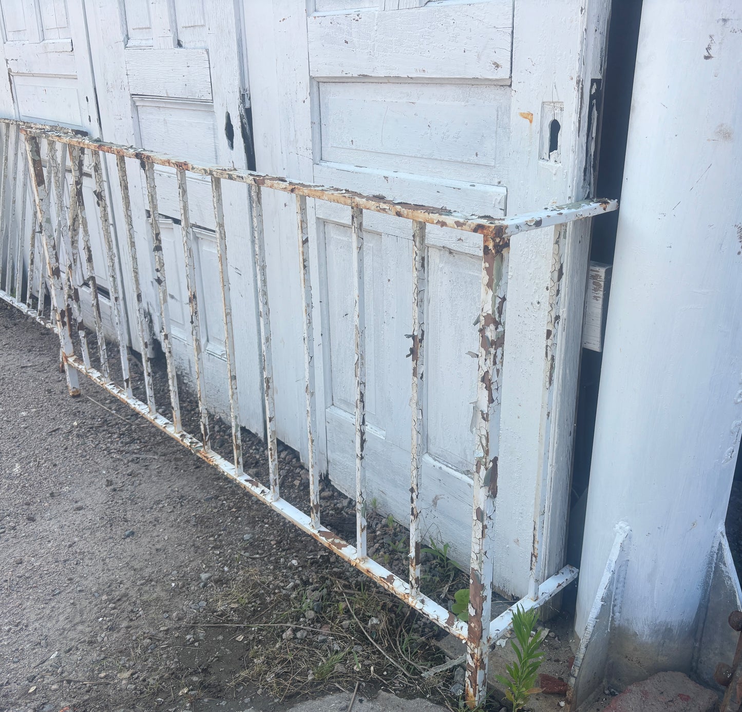 29 Feet of Wrought Iron Decorative Fence Panels GA21258