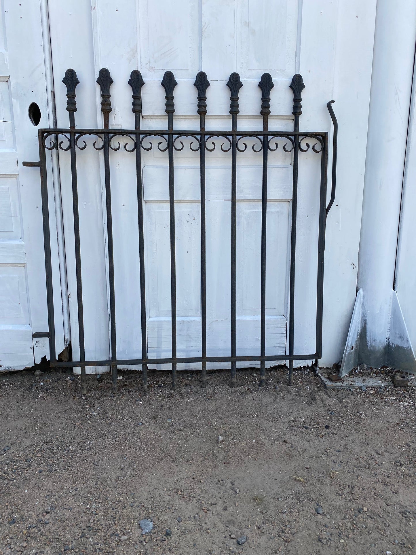 Antique Iron Gate GS20207 - 43" tall x 37 3/4" wide