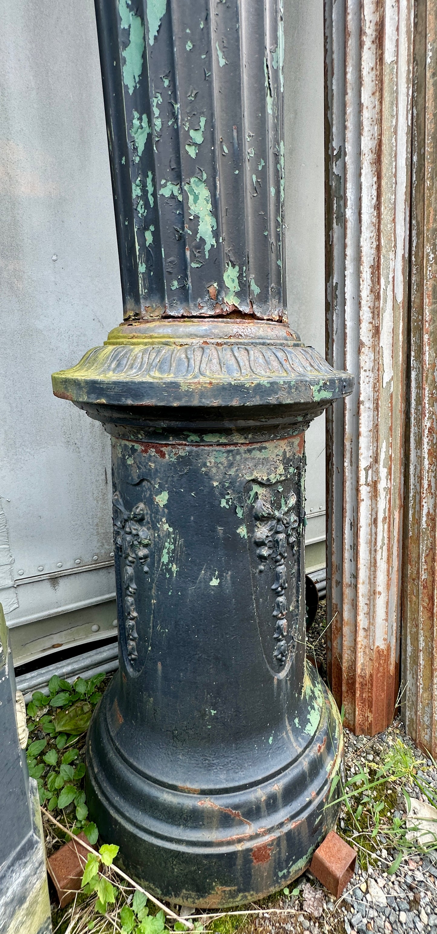 13 Ft Victorian Fluted Cast Iron Street Light Post GA20289