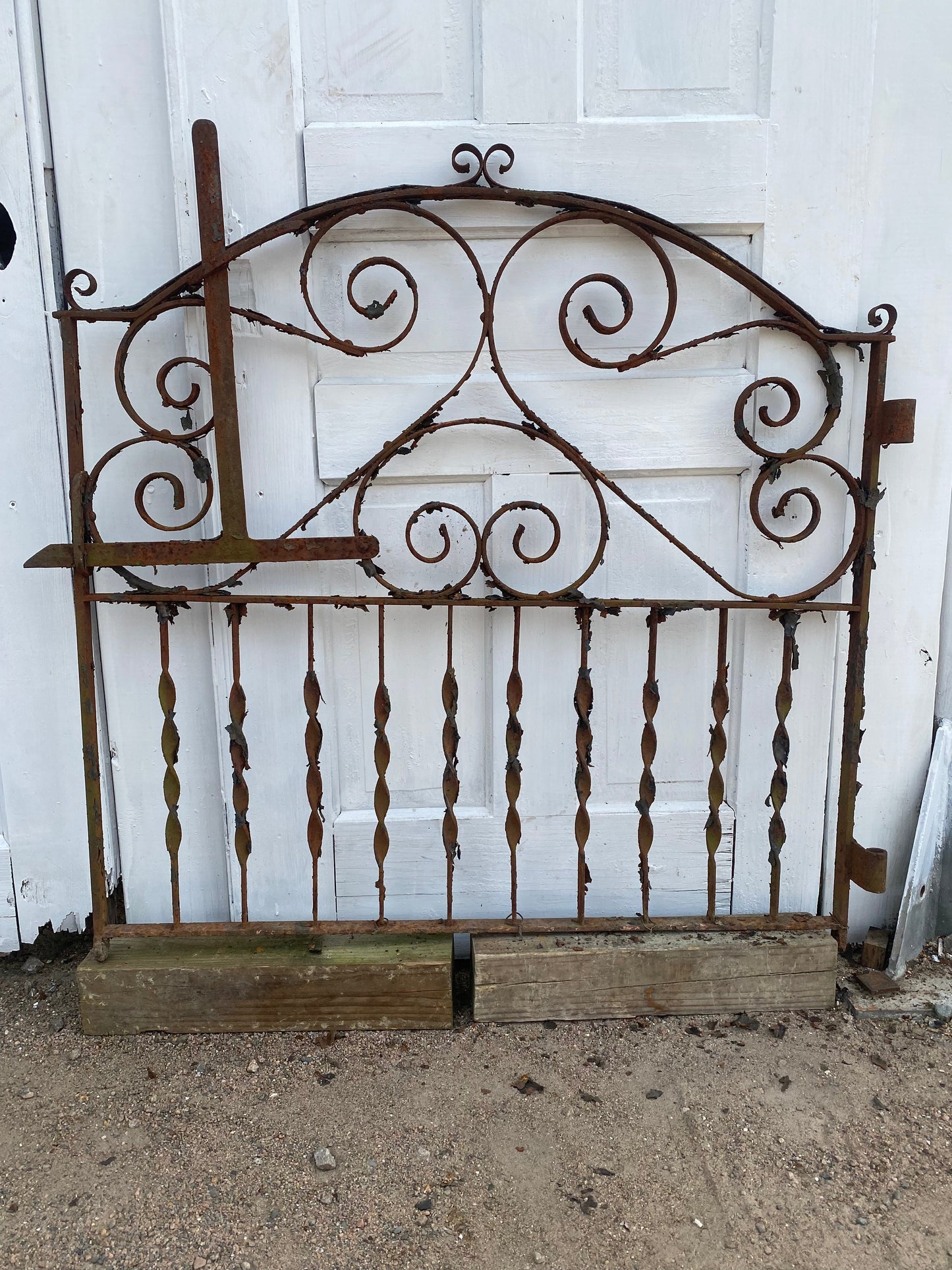 Antique Iron Gate GS20216 - 38 1/4" wide x 41" tall
