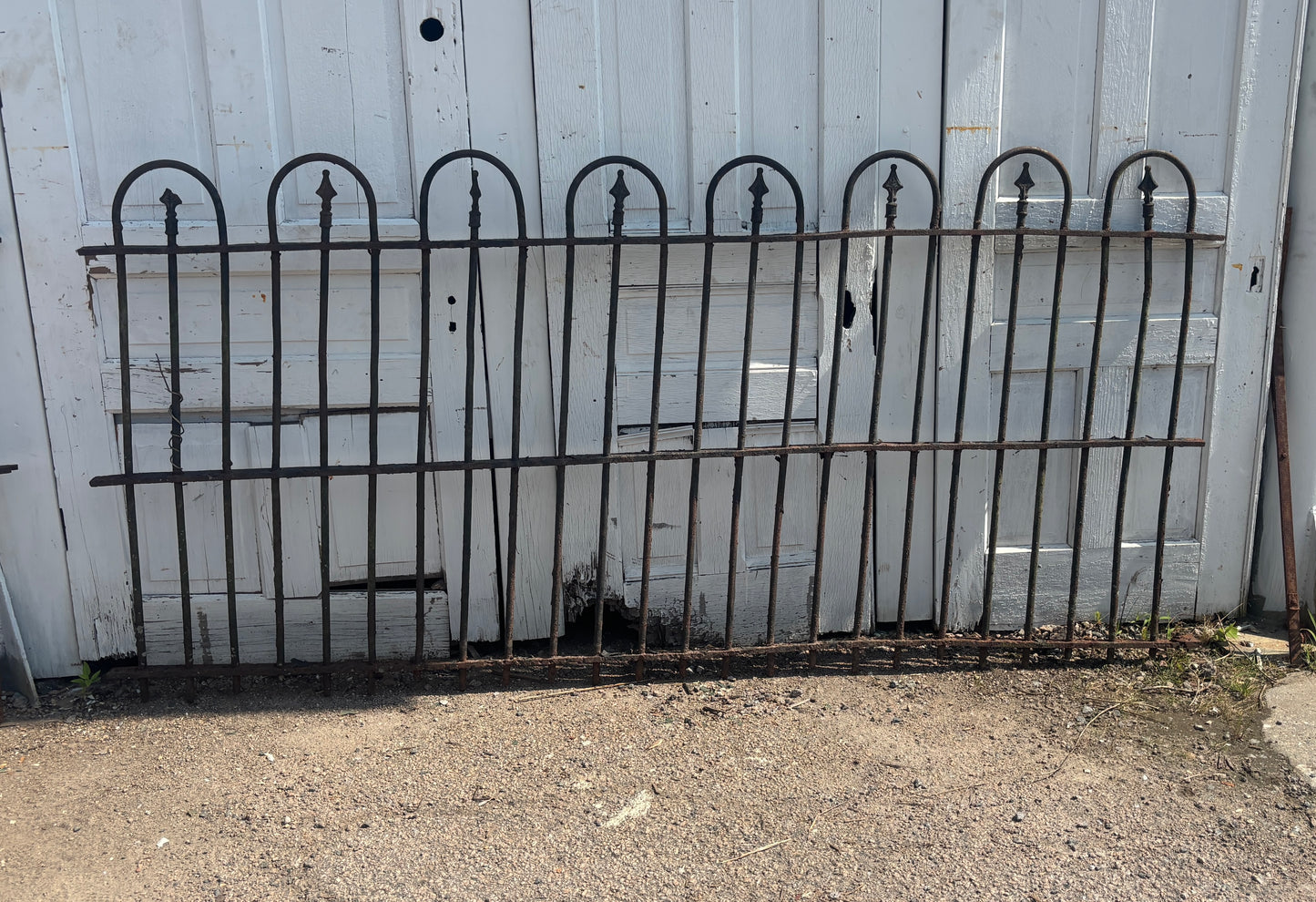 36 Feet of Wrought Iron Hairpin Fencing with Finials GA21251