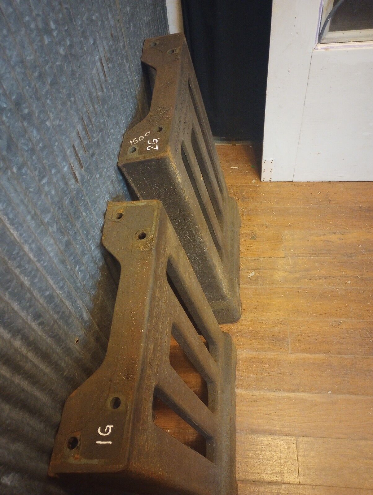 Pair of Walker & Turner Cast Iron Machine Legs 31 3/8" Tall x 19" Wide