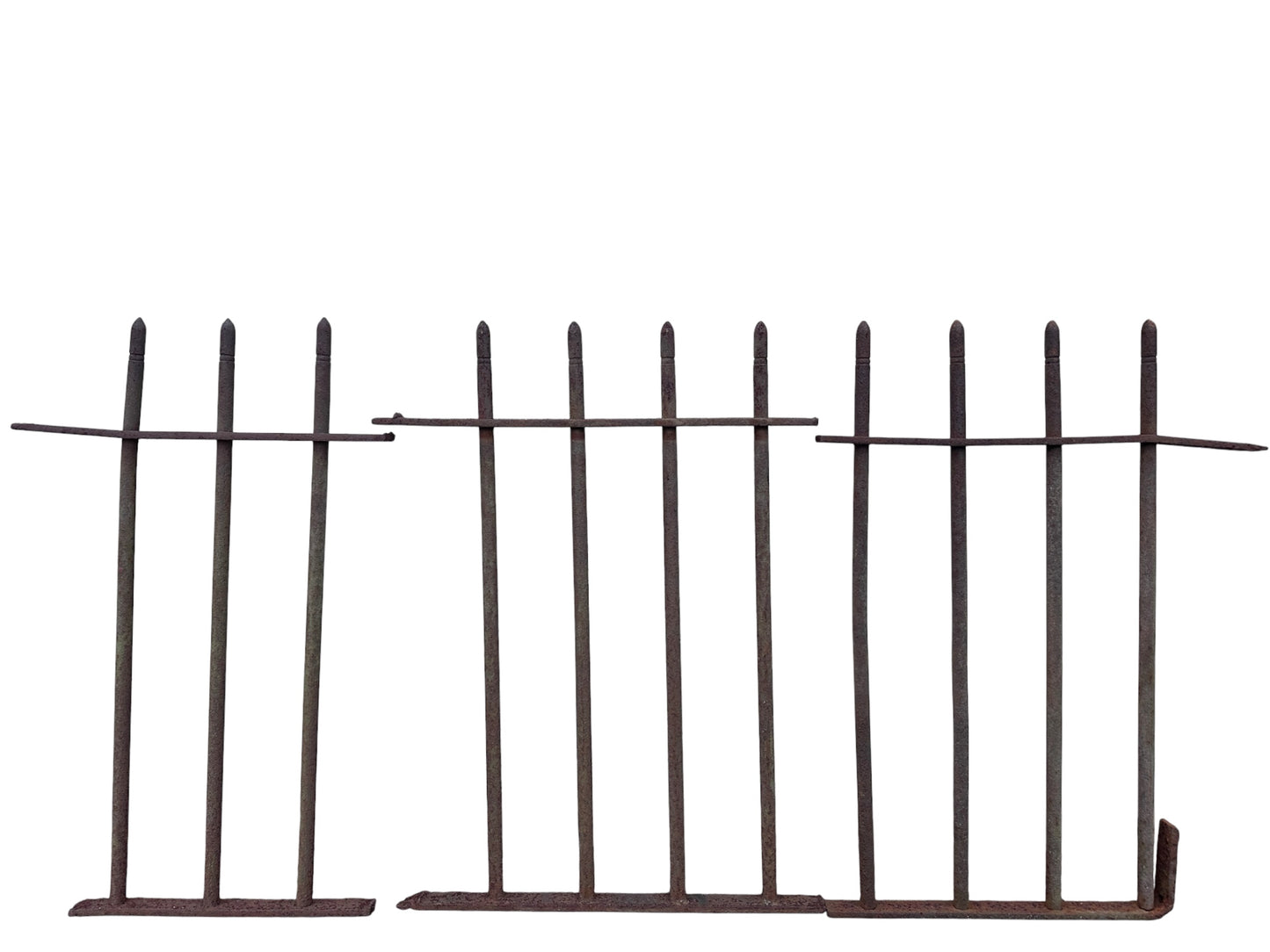11 Feet Antique Wrought Iron Picket Fencing GA21058