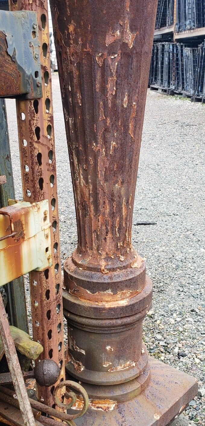 Rare & Ornate Cast Iron Fluted Pedestal 74" x 16" x 14" GA9789