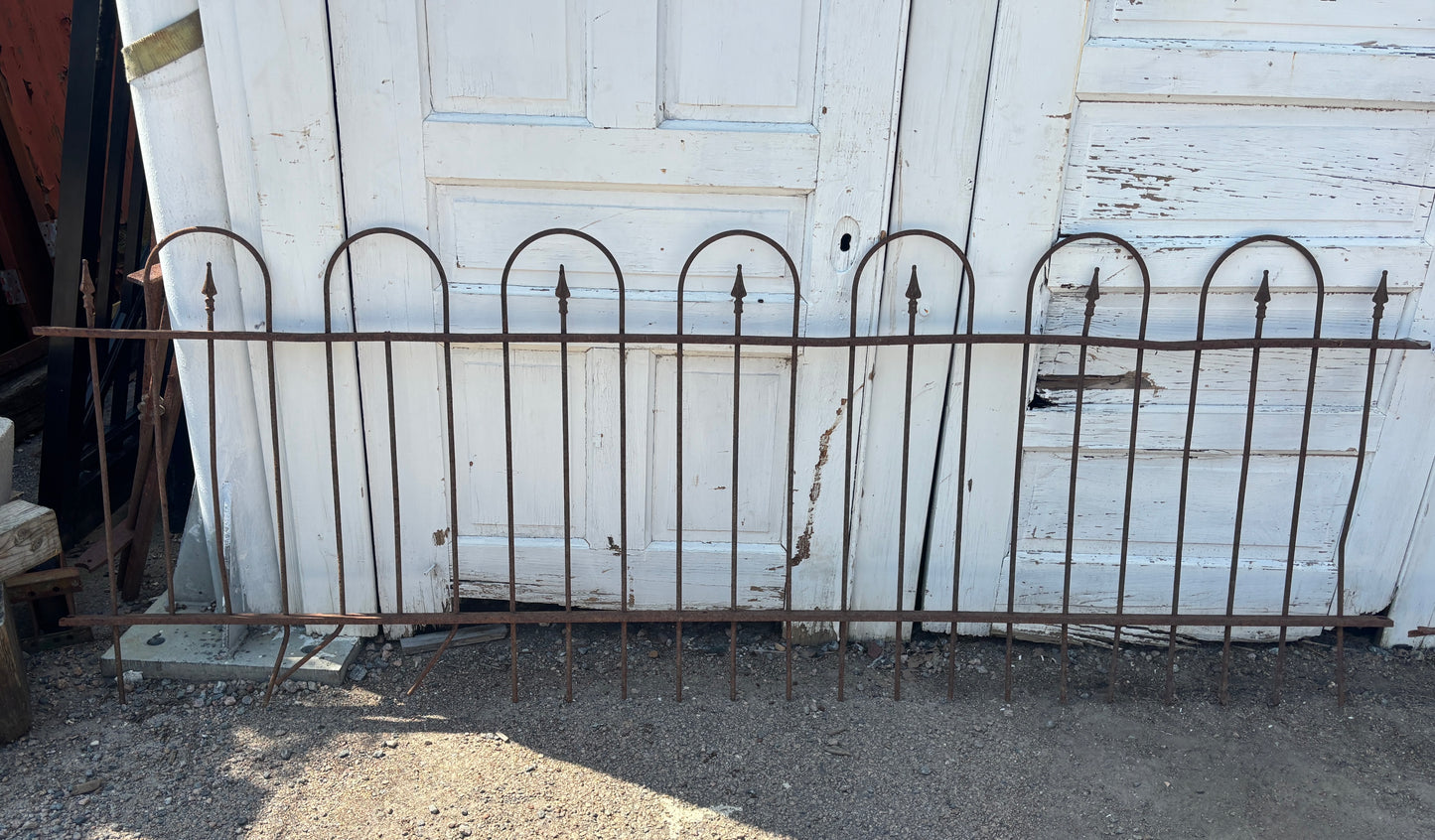 75 Feet of Wrought Iron Hairpin Fencing GA21242