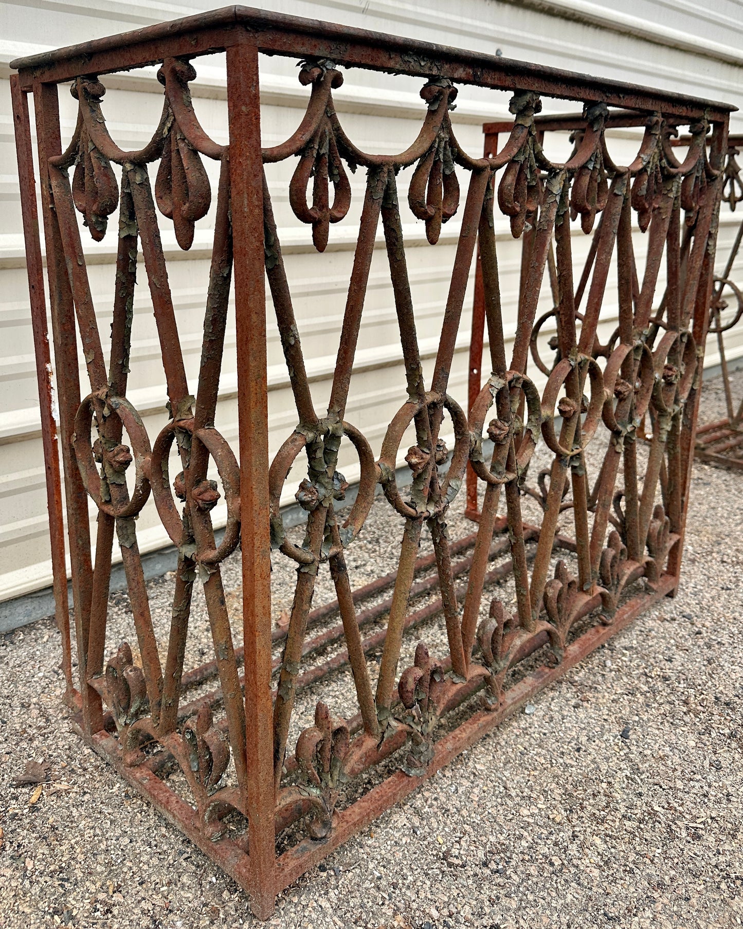 Antique Wrought Iron Three-Sided Balcony Railing GA20522