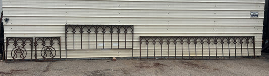 29 Feet of Cast Iron Fencing GA21290