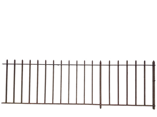 24 Ft of Antique Wrought Iron Spear Top Fencing GA21045