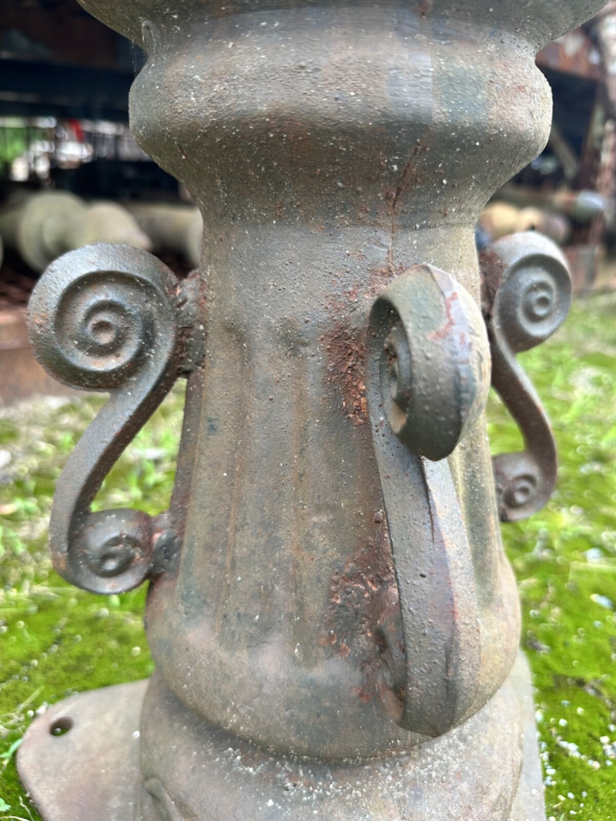Ornate Cast Iron Base GA20180