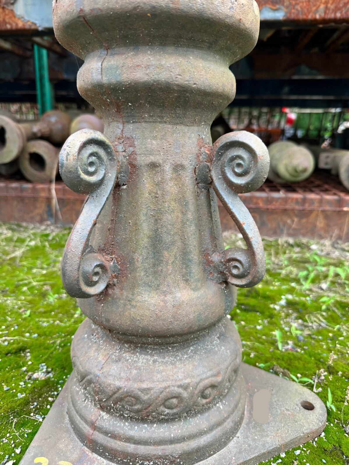Ornate Cast Iron Base GA20180