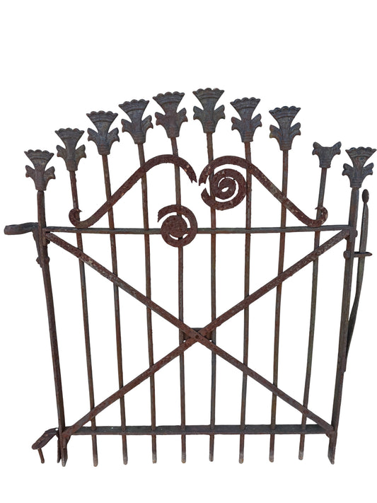 31 inches of antique wrought iron gate GA21103