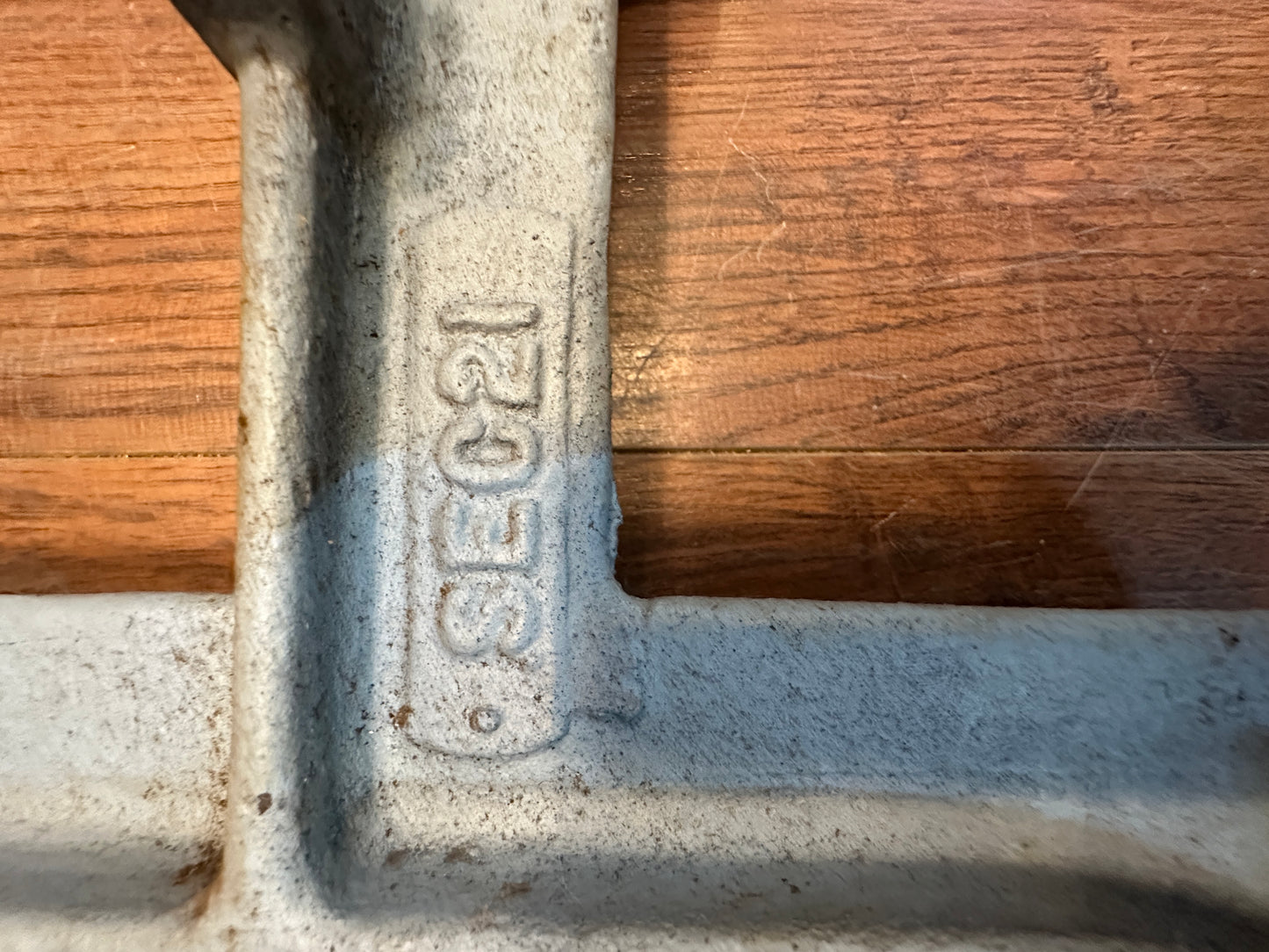 Pair of Cast Iron Machine Table Legs GA20284