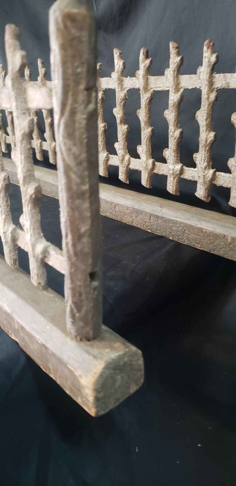 Ornate Cast Iron Miniature or Dollhouse Fence Panels 43" x 8 1/2" GS00184