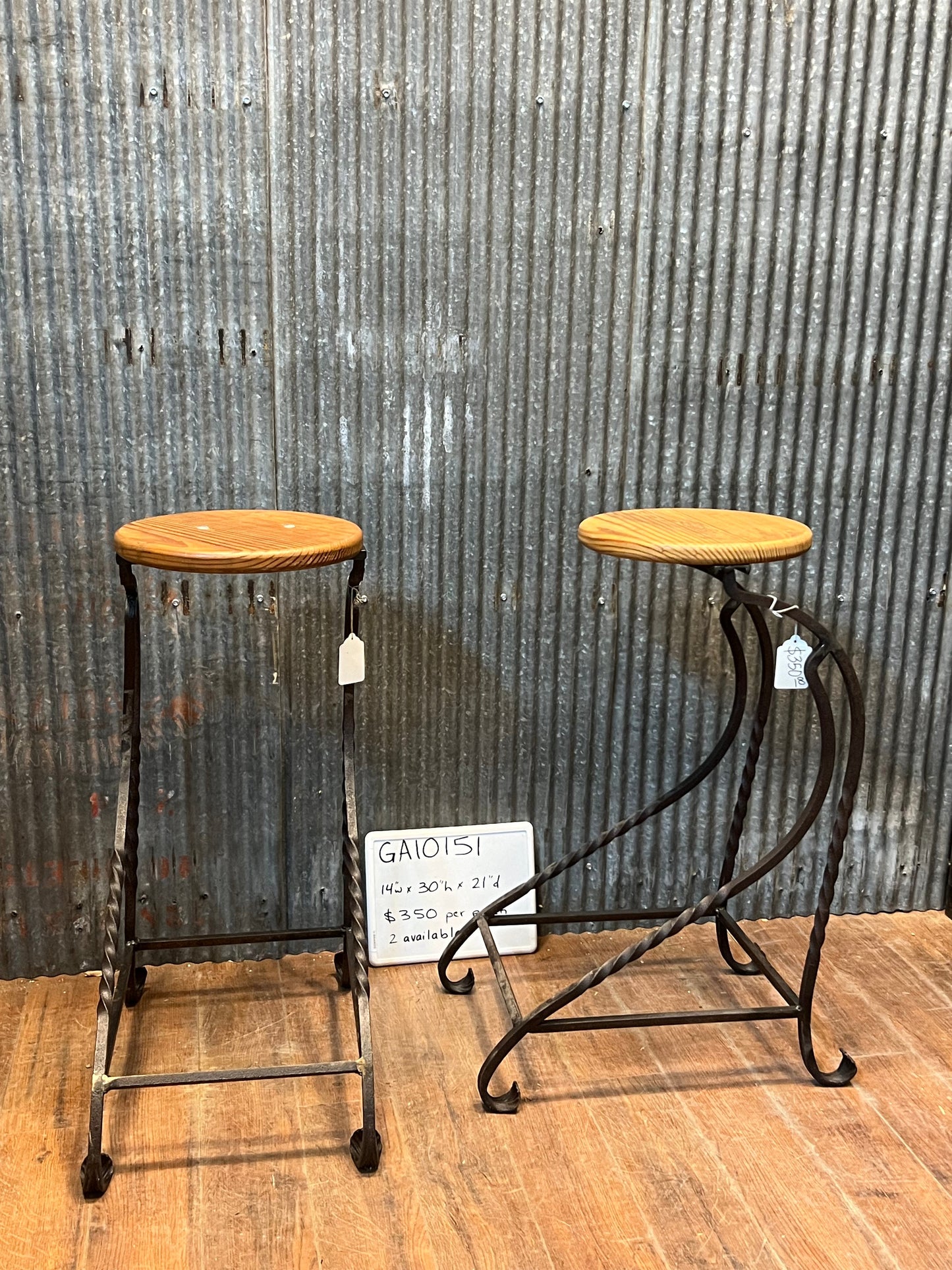 Wrought Iron Bar Stool with Heart Pine Seat GA10151
