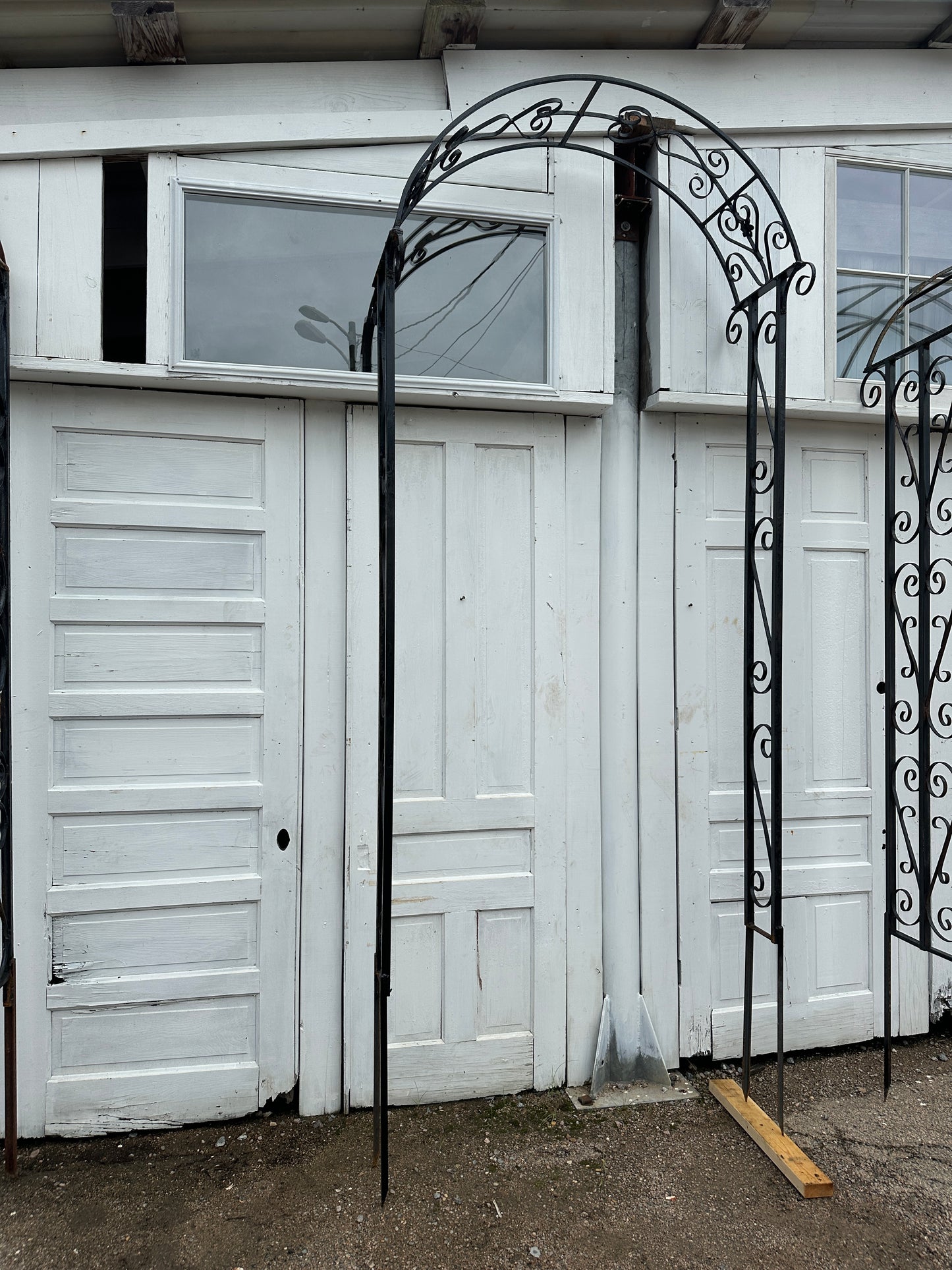 8 Foot+ Ornate Wrought Iron Arbor GS6057