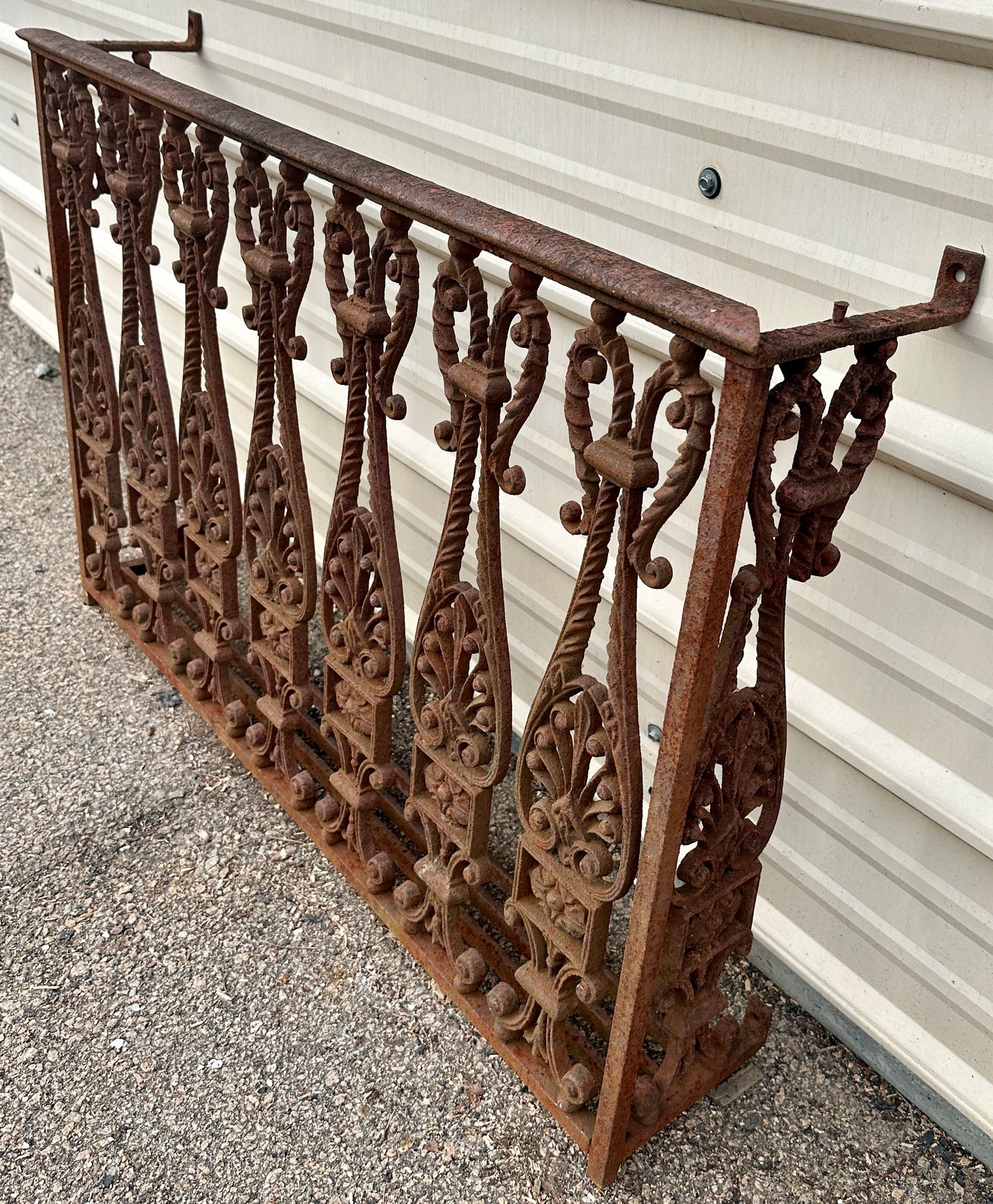 Antique Iron Three-Sided Balcony Railing GA20524