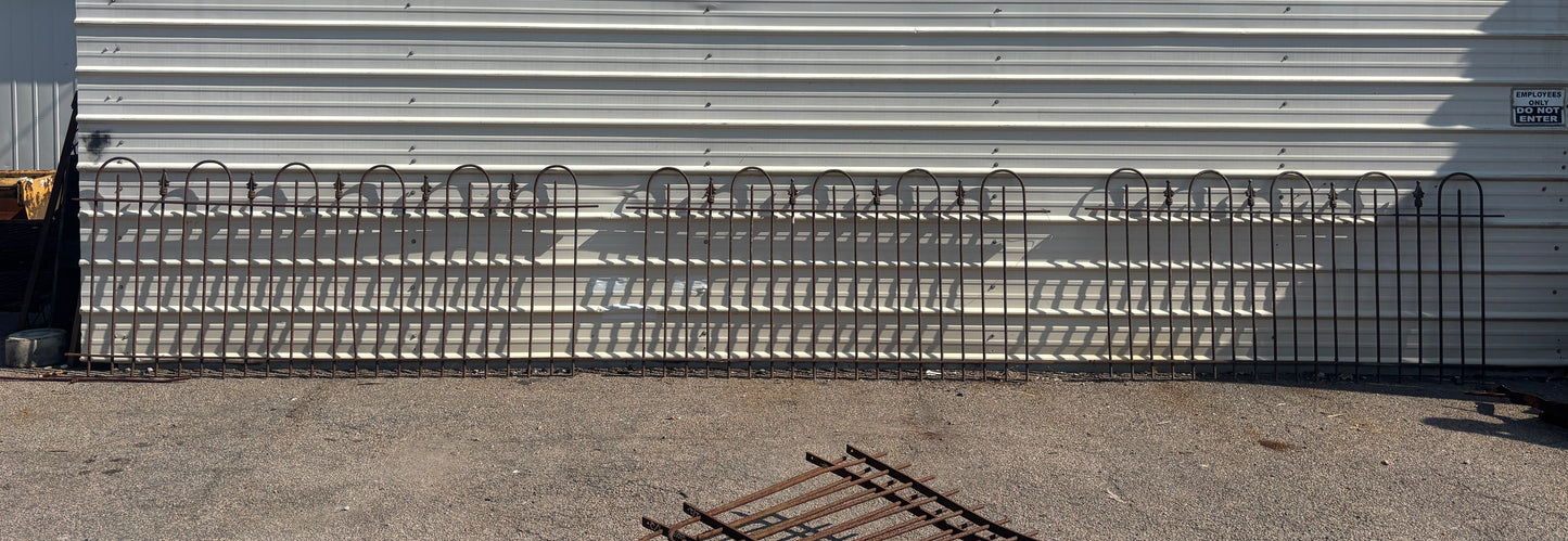 21 Feet of Wrought Iron Hairpin Fencing with Finials GA21238