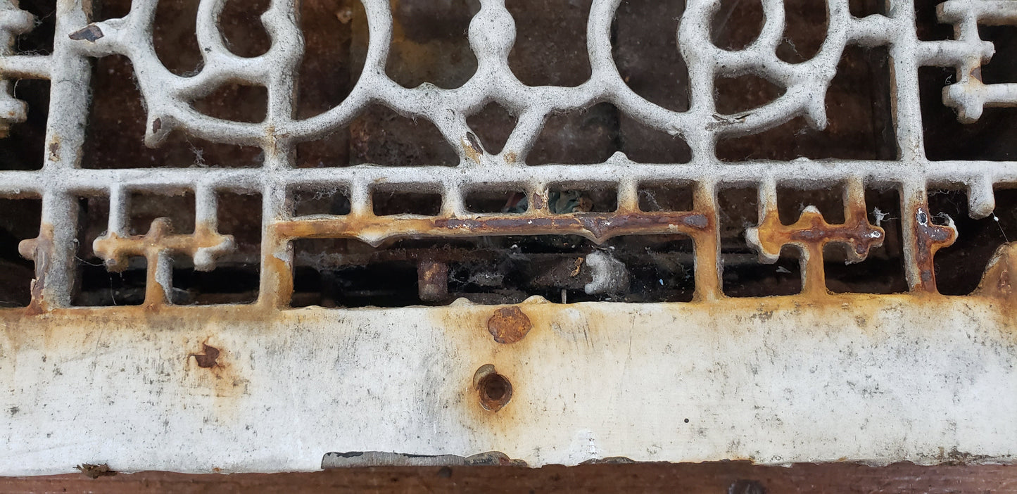 Ornate Cast Iron Floor Register Salvaged from a Washington D. C. Church GS00030