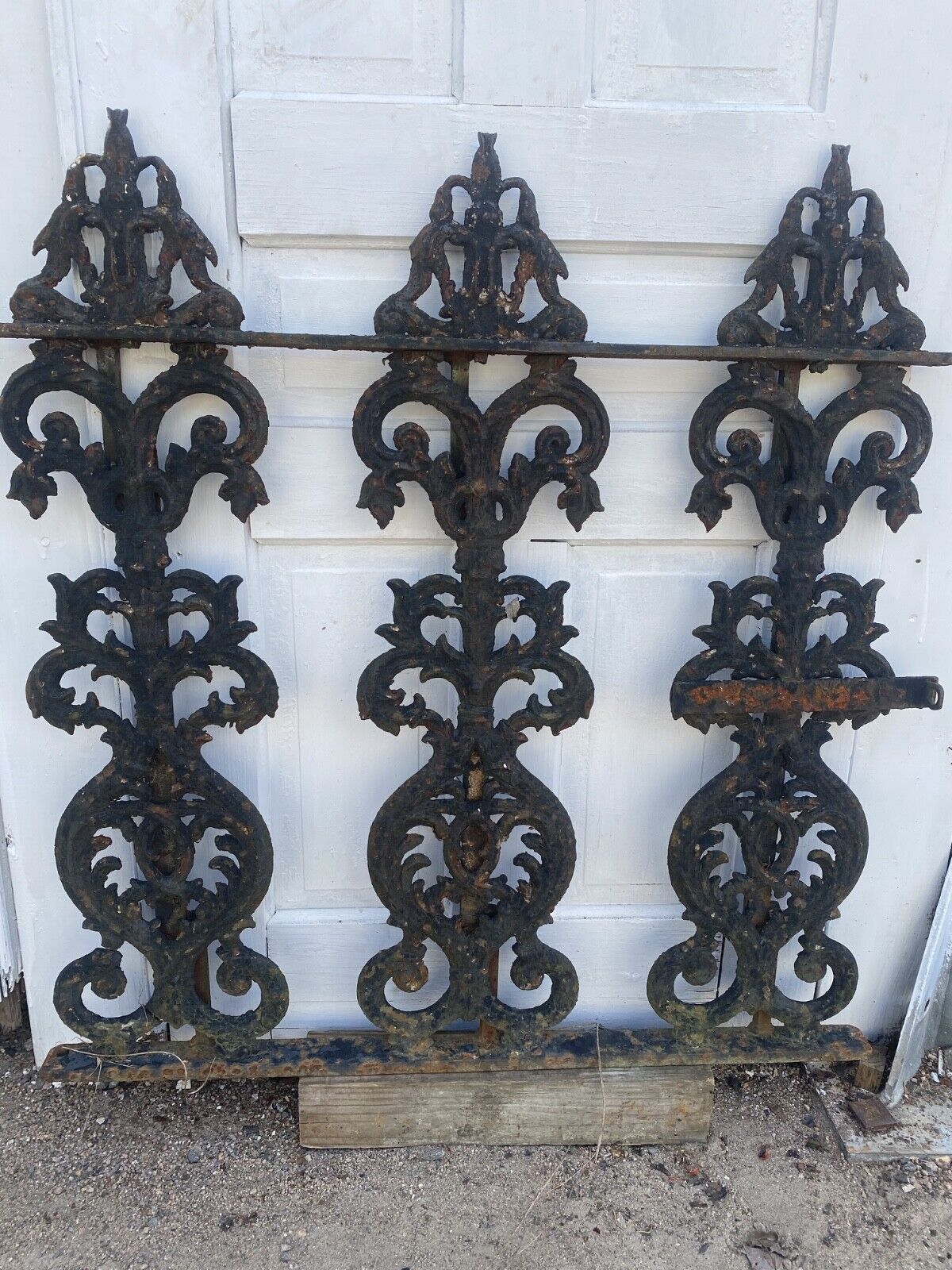 Antique Iron Gate GS20236 - 36" wide x 37 1/2" tall